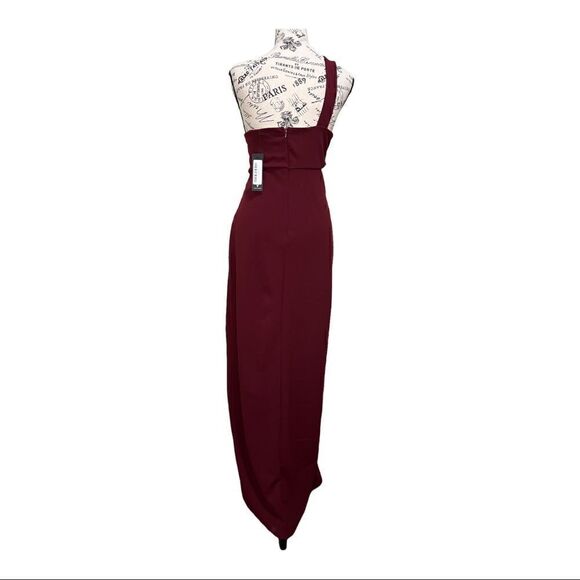 Lulus One-Shoulder Cutout Maxi Dress in Burgundy - Picture 5 of 11